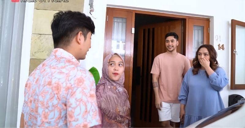 YouTube.com/Ricis Official