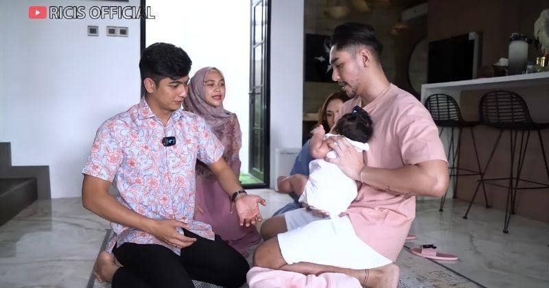 YouTube.com/Ricis Official