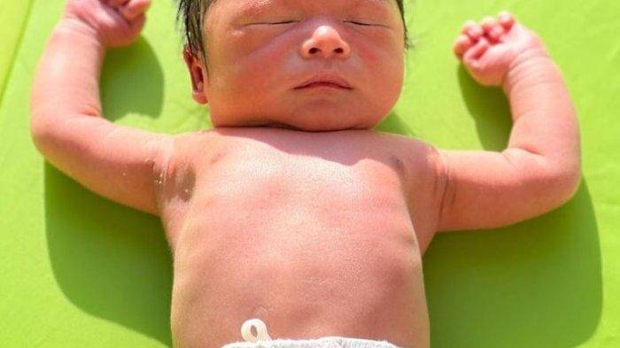 Instagram.com/Nathalieholscher