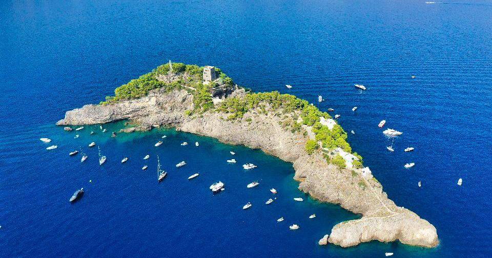 capri-cruise-amalficoast.it