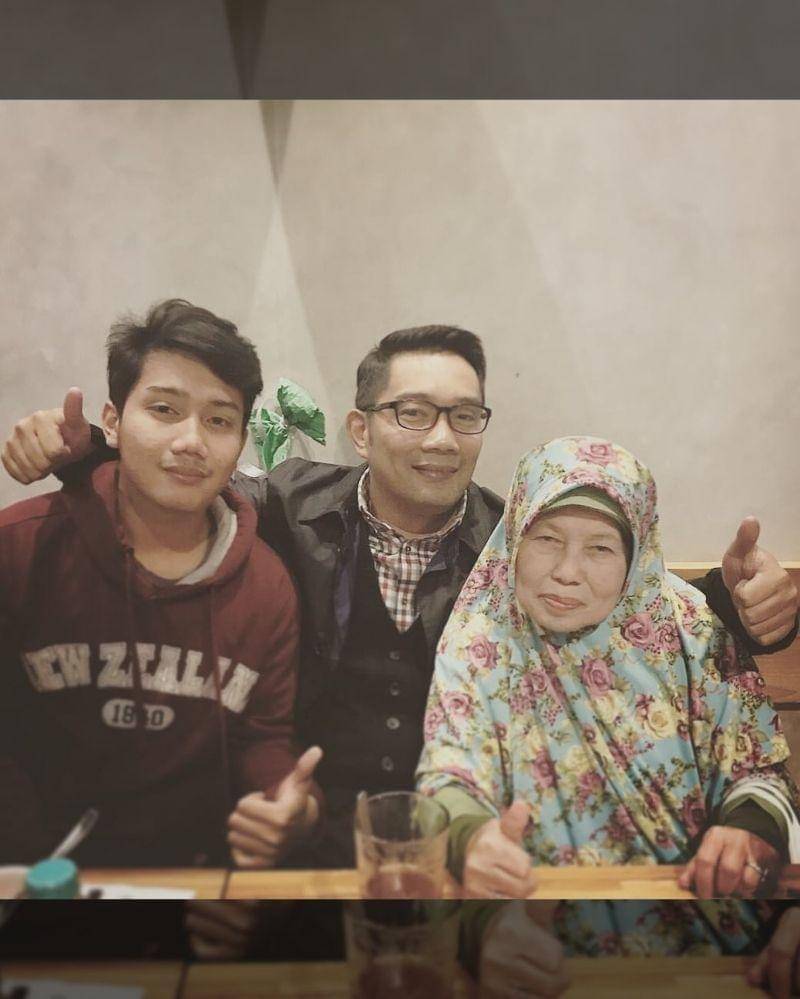 Instagram.com/ridwankamil