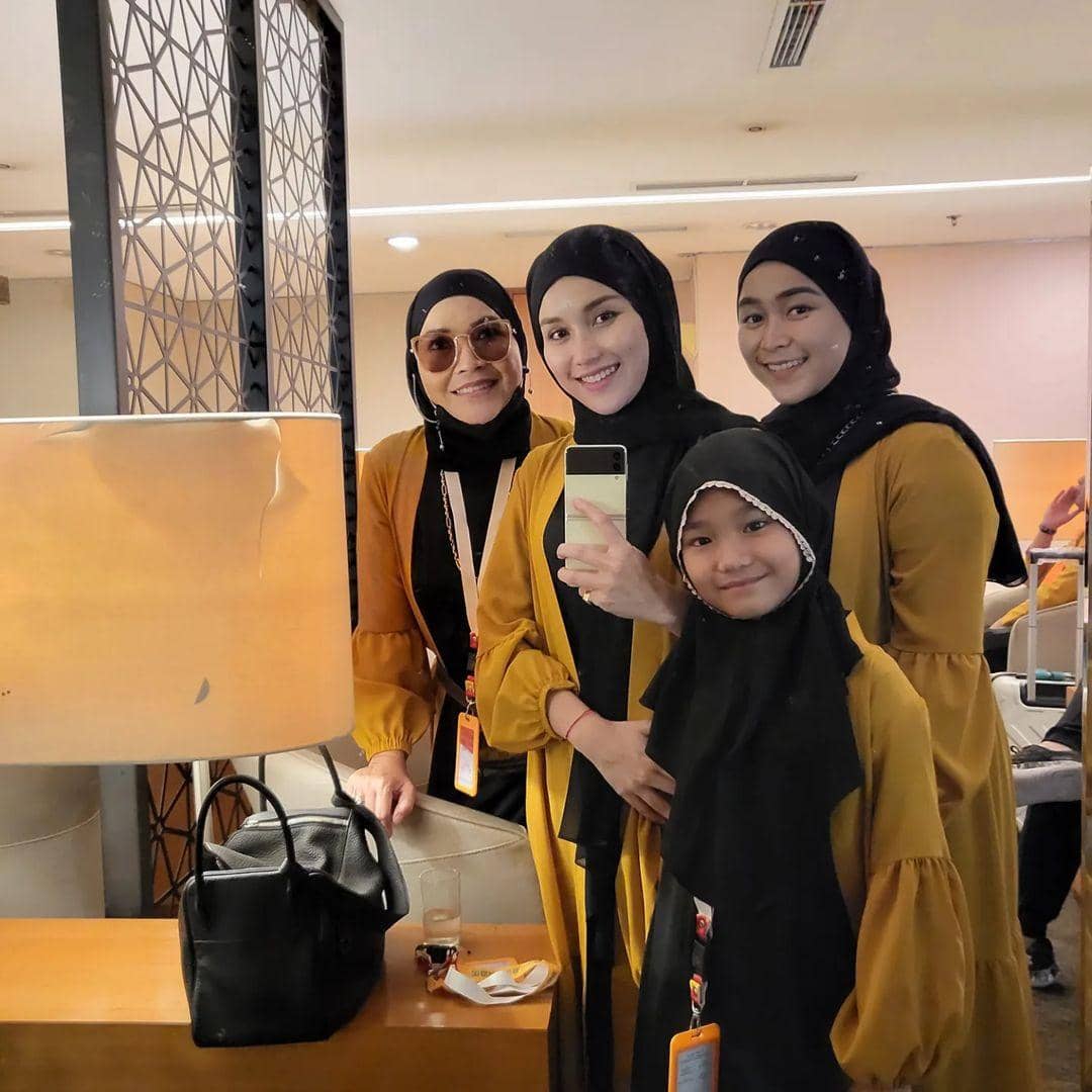 Instagram.com/ayutingting92