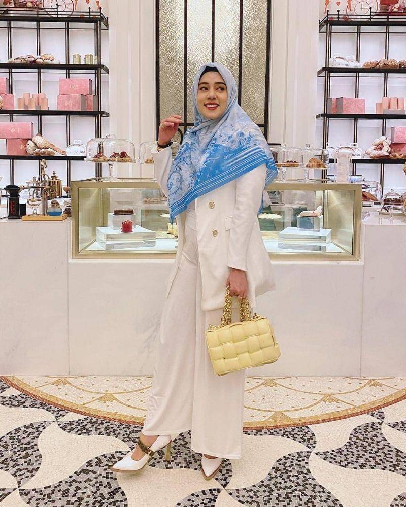 Instagram.com/fairuzarafiq