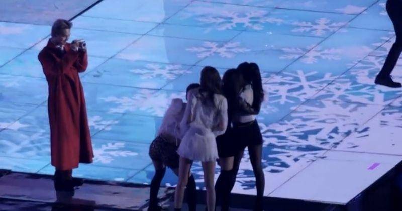 Twitter.com/MayaxAru