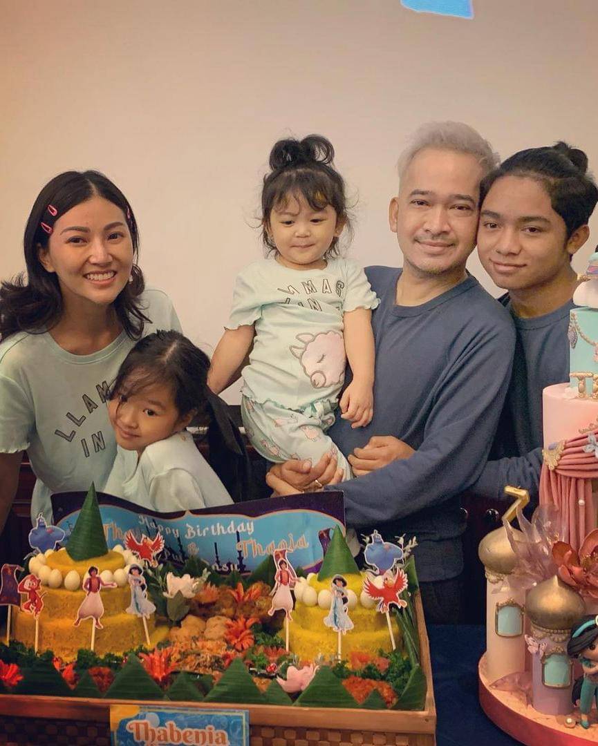 Instagram.com/thaliaputrionsu