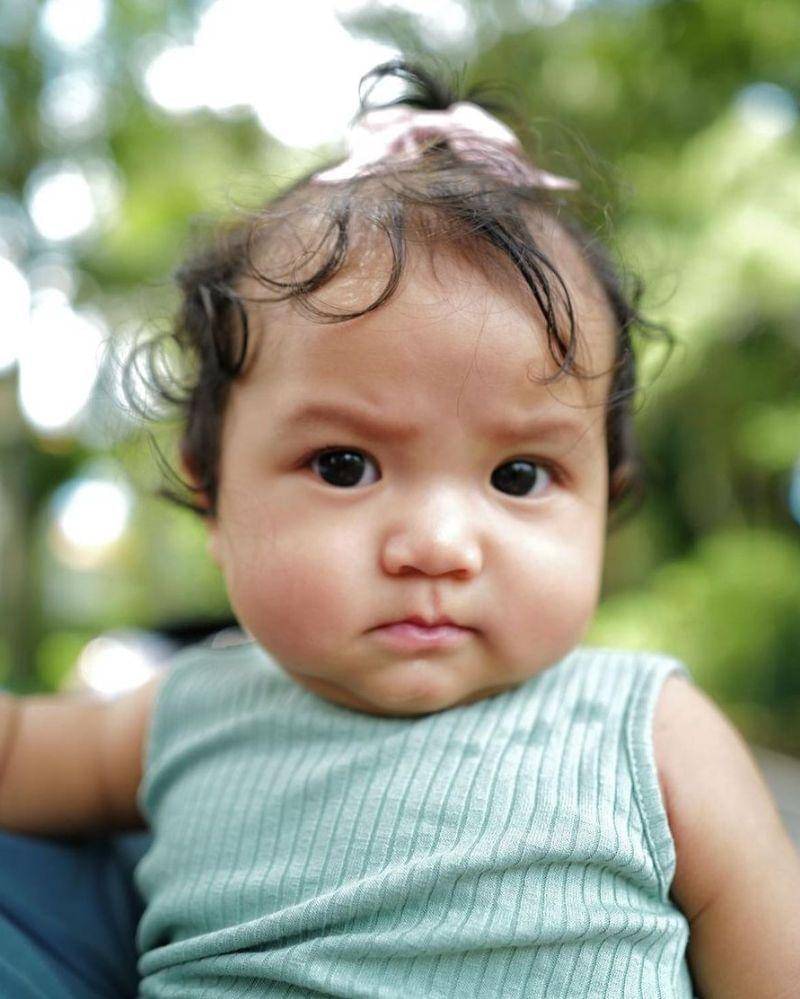 Instagram.com/tiarapangestika