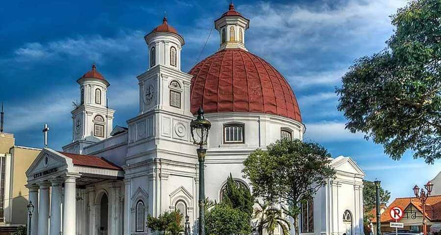 Gereja Blenduk - museumnusantara.com