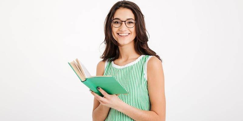 5 Zodiak yang Hobi Baca Buku, Salah Satunya Ada Virgo