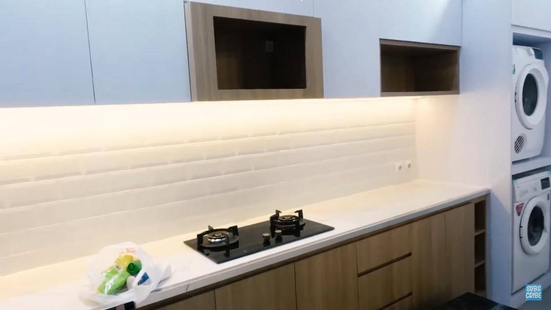 YouTube.com/Kesha Adhi