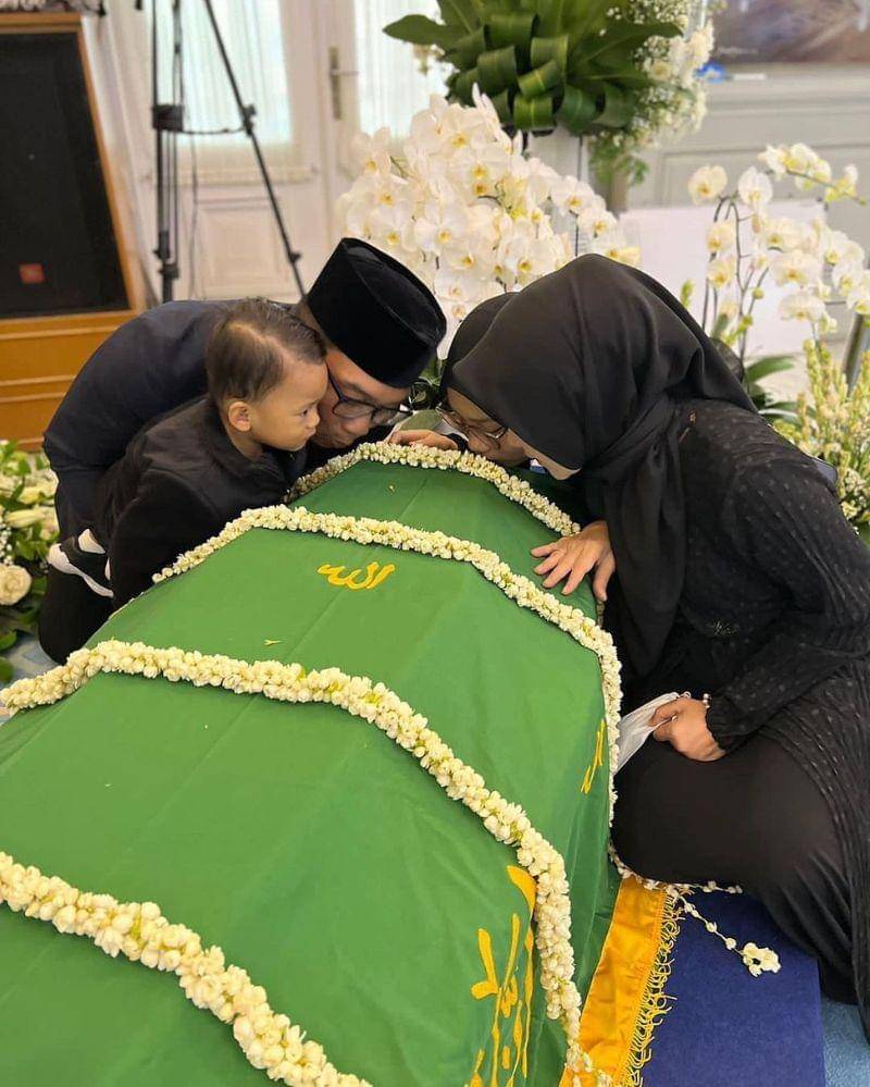 Instagram/ataliapraratya