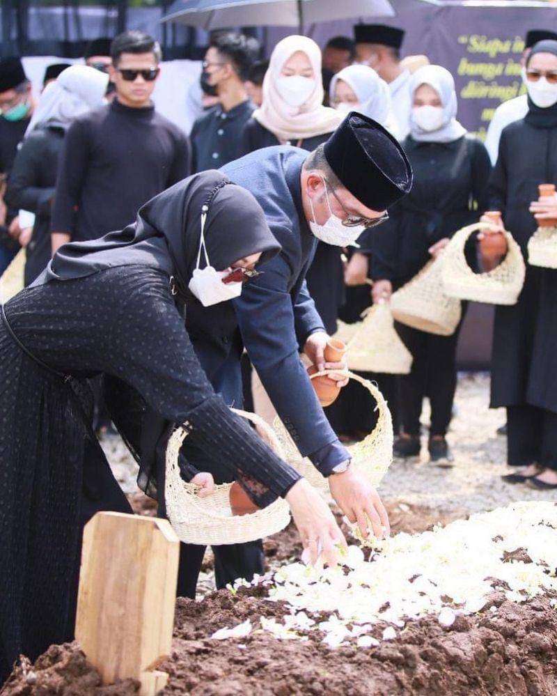 Instagram/ataliapraratya