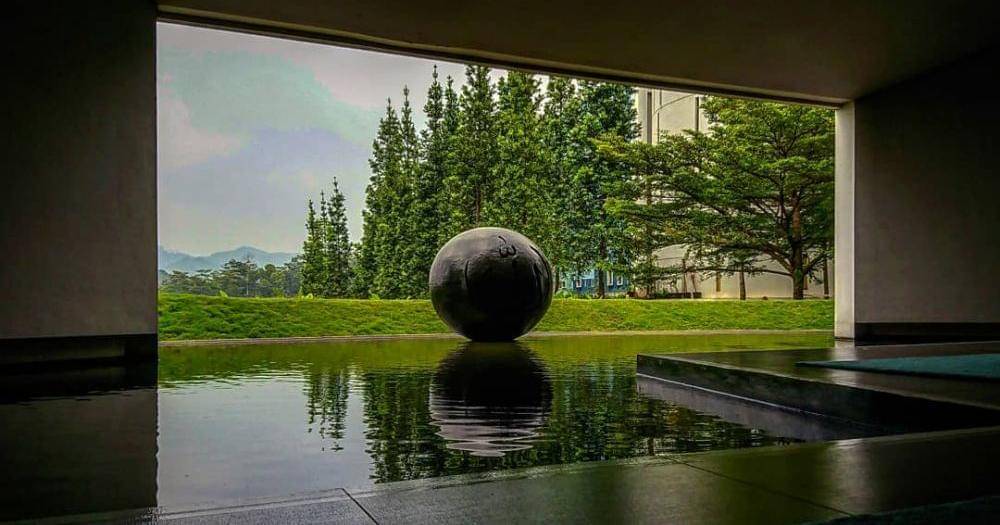 Instagram.com/thesupertoms