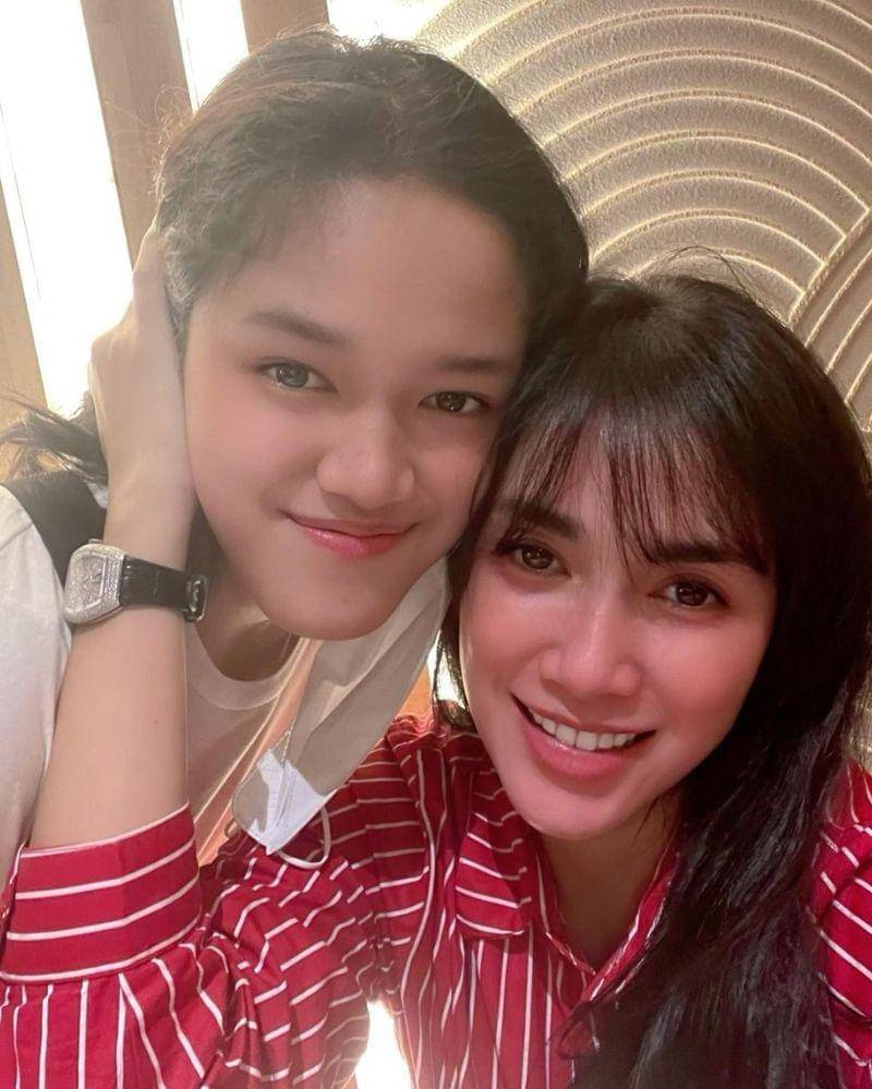 Instagram.com/ussypratama