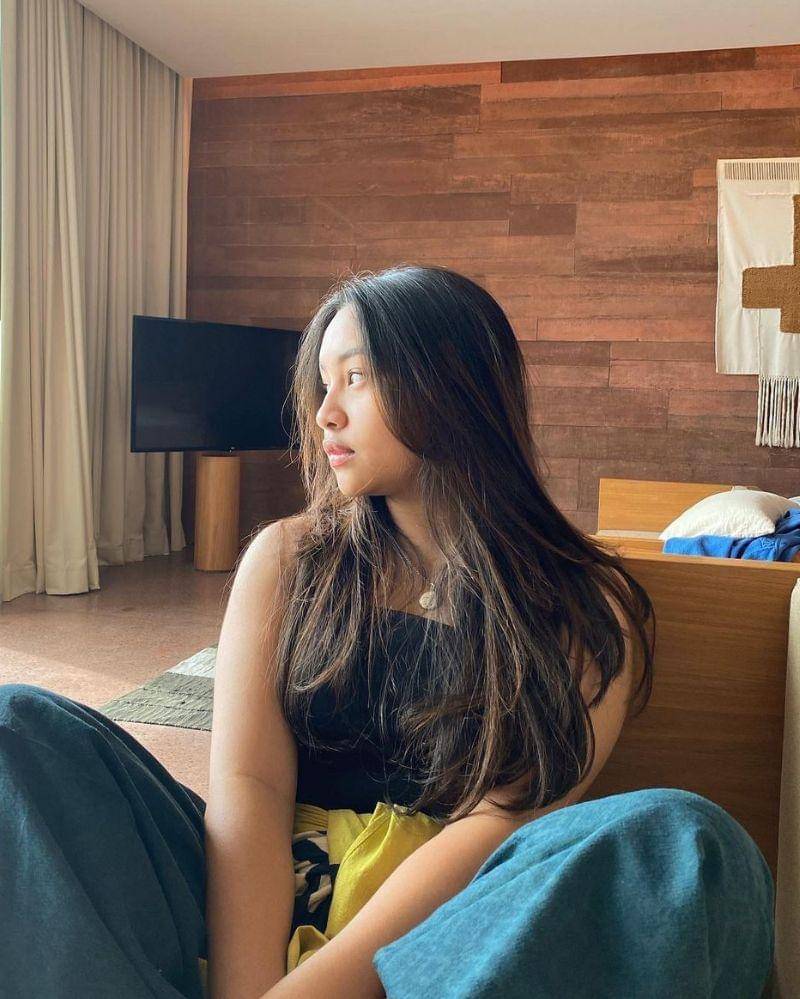 Instagram.com/khiranitrihatmodjo