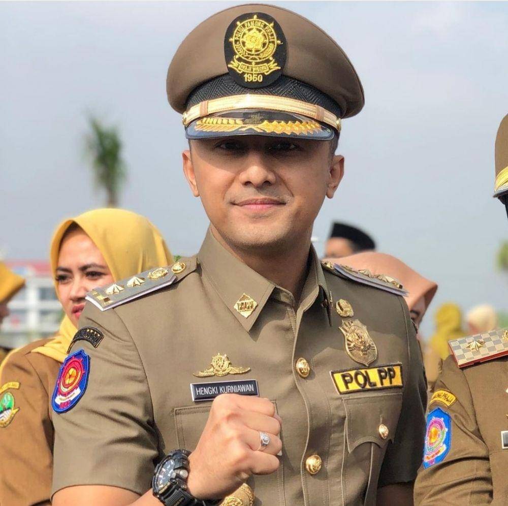 instagram.com/hengkykurniawan