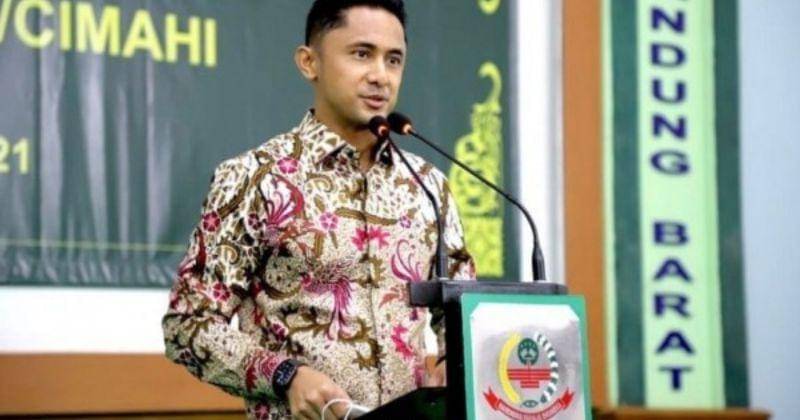 instagram.com/hengkykurniawan