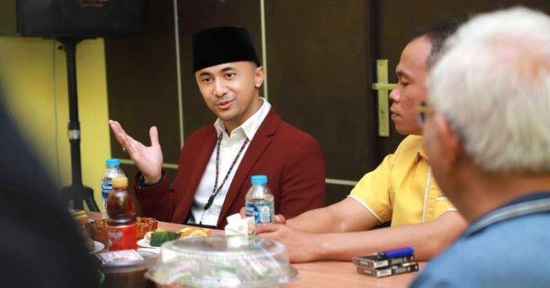 instagram.com/hengkykurniawan