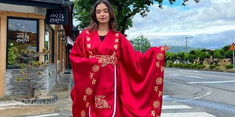 Instagram/anushkasen0408