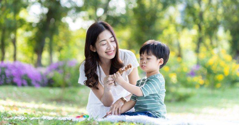 Shutterstock/Amorn Suriyan