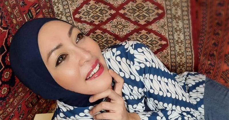 Instagram.com/angelinasondakh09