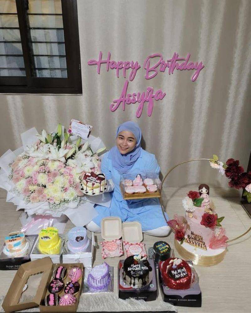 Instagram.com/@ayutingting92