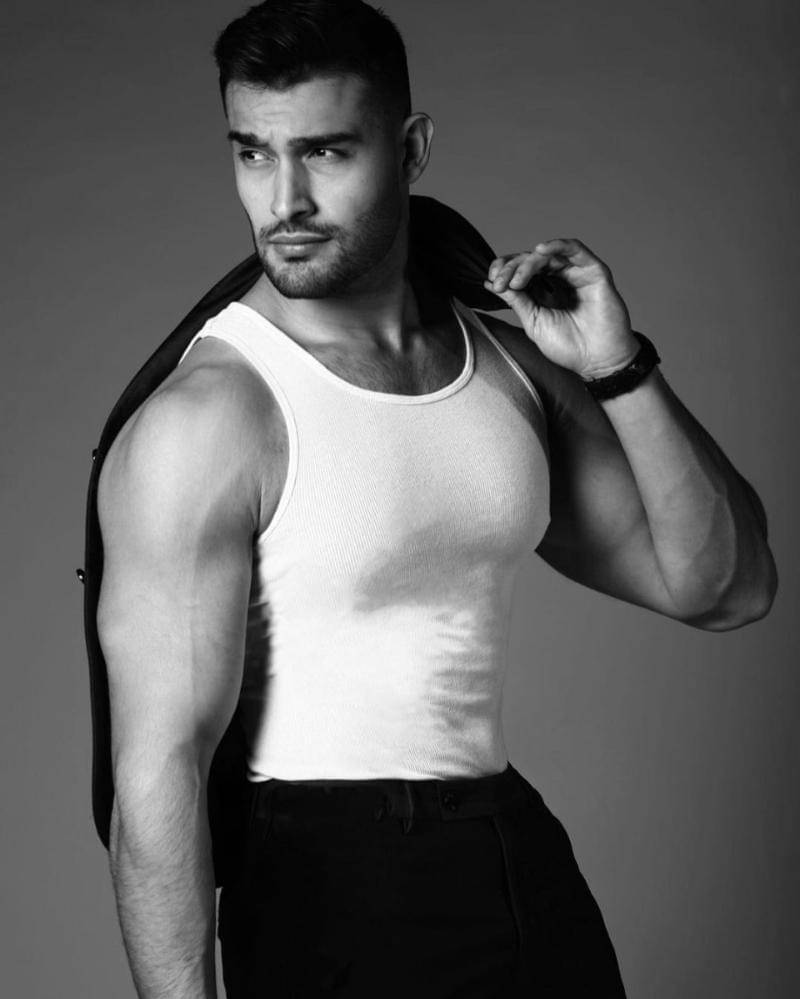 instagram.com/samasghari