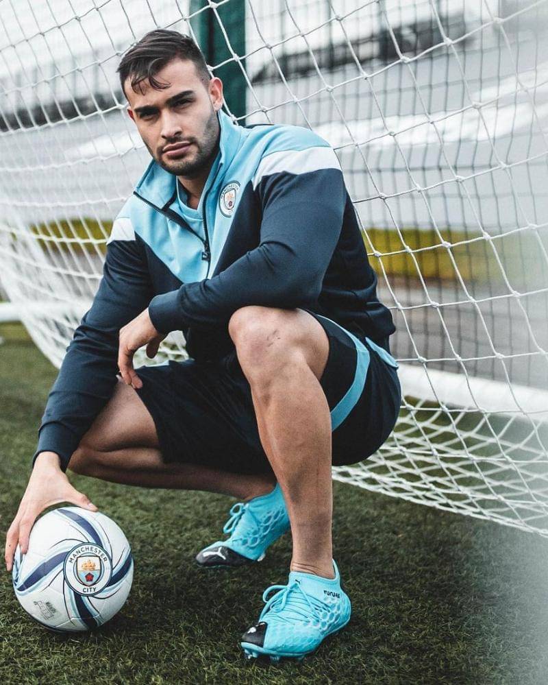 instagram.com/samasghari