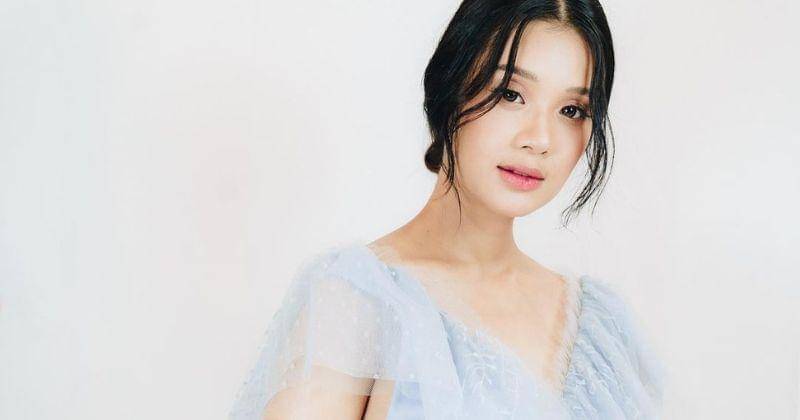 Instagram.com/@amandazevannya