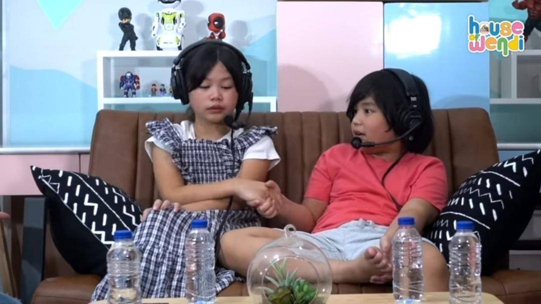 Youtube.com/House Of Wendi