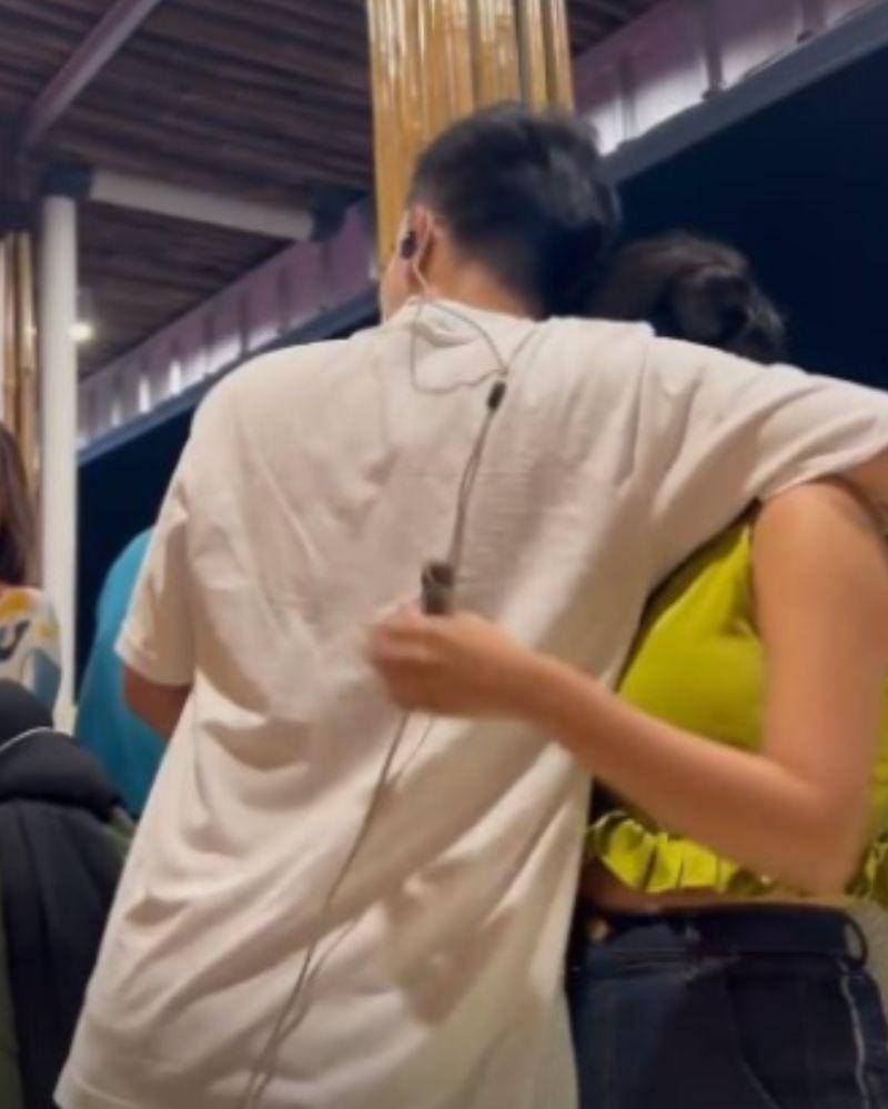 Instagram.com/awkarin