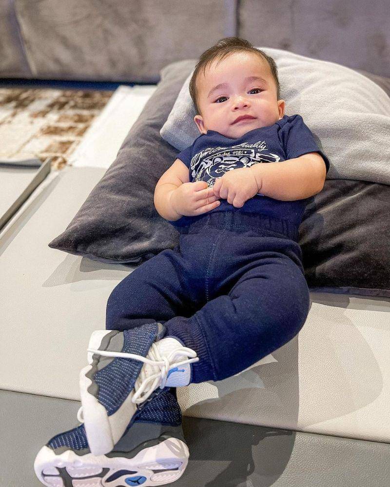 Instagram.com/@adzam_adriansyah