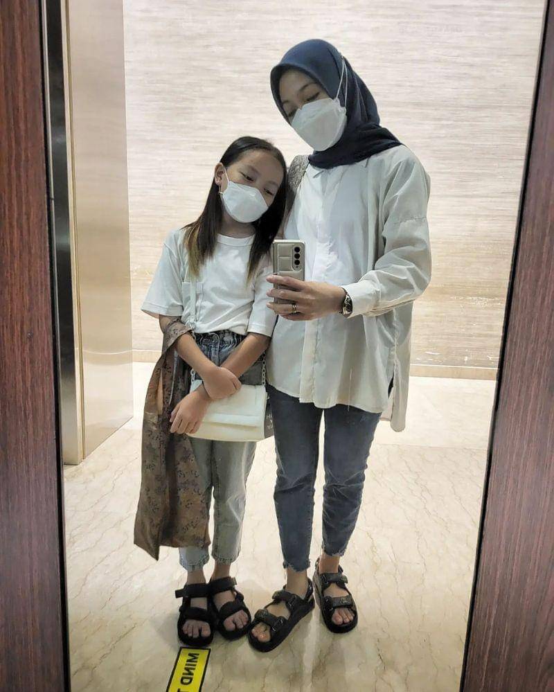 Instagram.com/dianayulestari