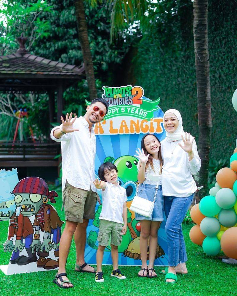 Instagram.com/dianayulestari