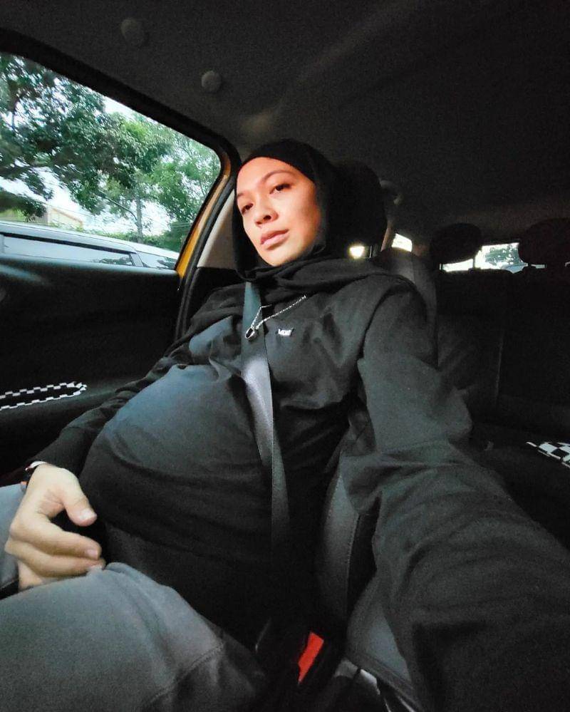 Instagram.com/dianayulestari