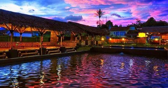 anekatempatwisata.com