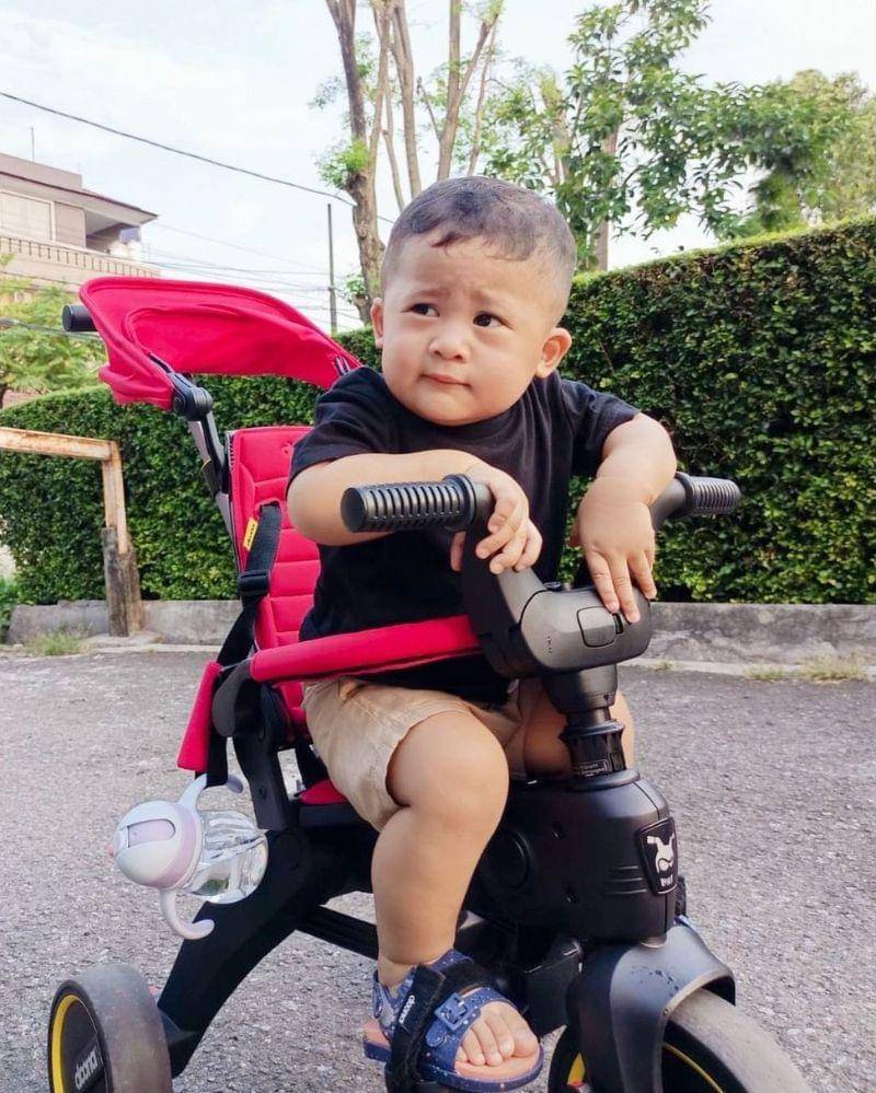 Instagram.com/raditya_dika