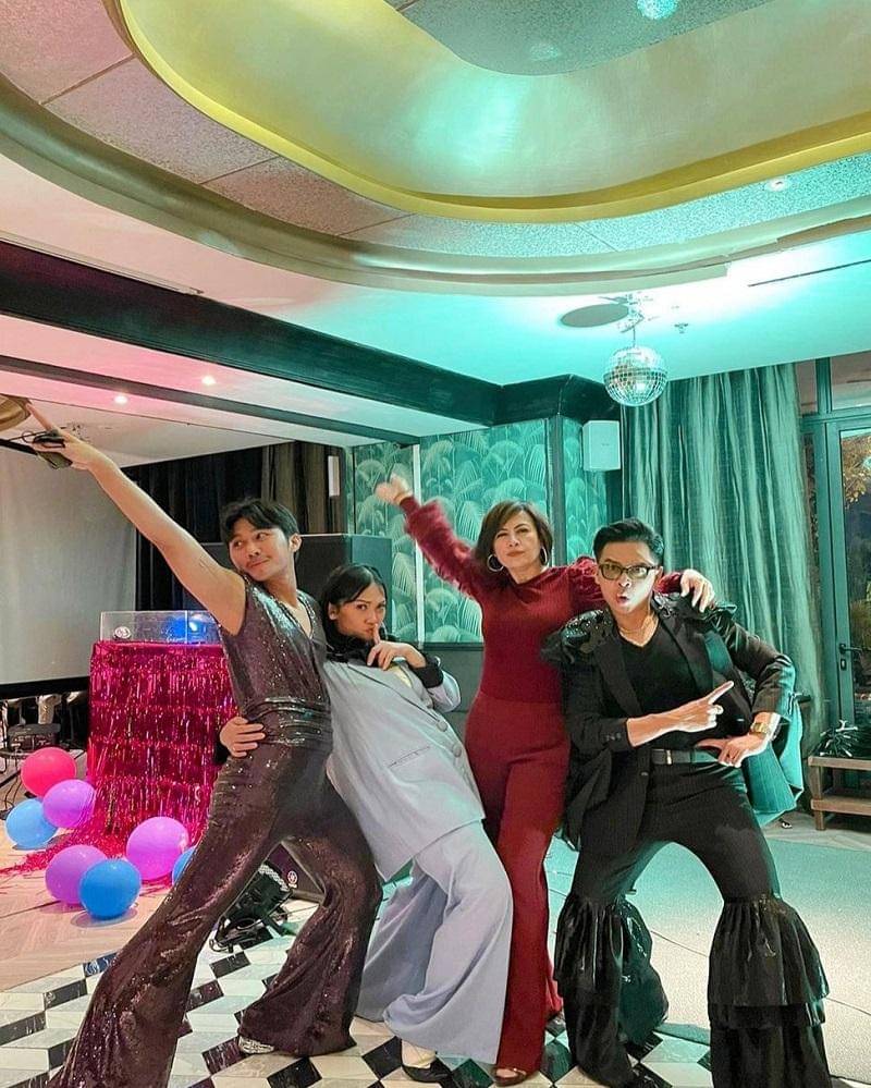 instagram.com/riafinola