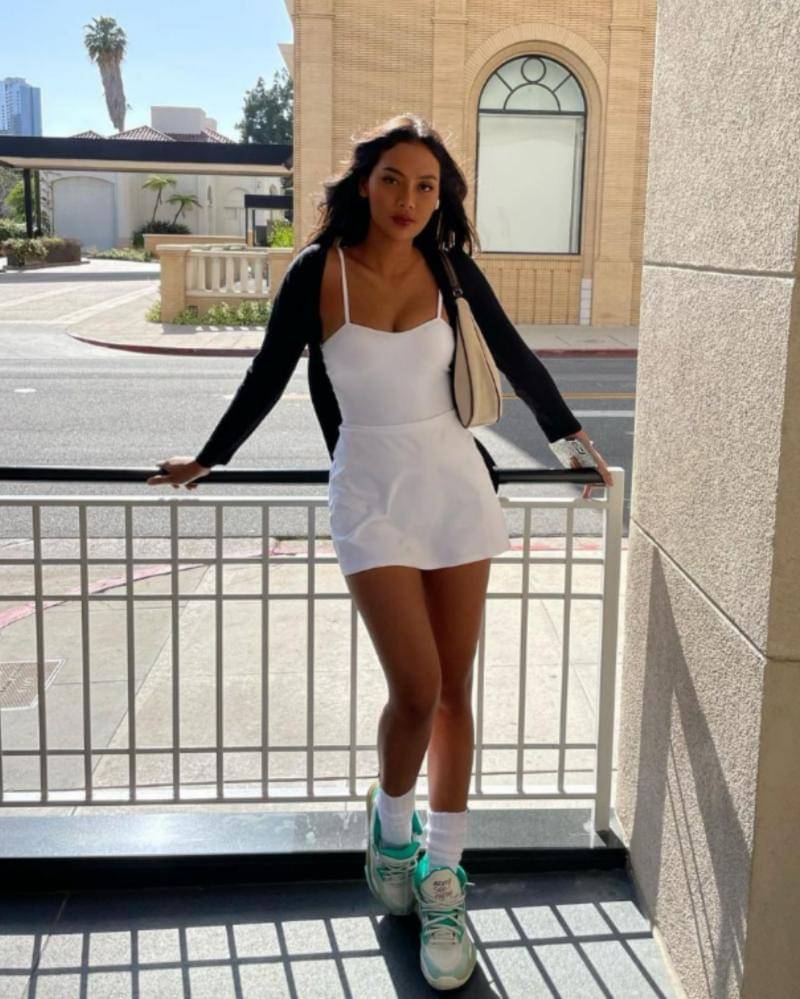 Instagram.com/eri.carl