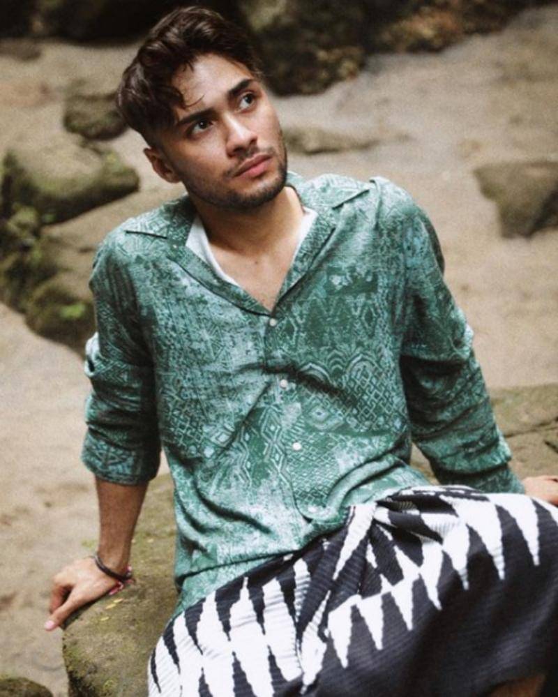 Instagram.com/refalhady