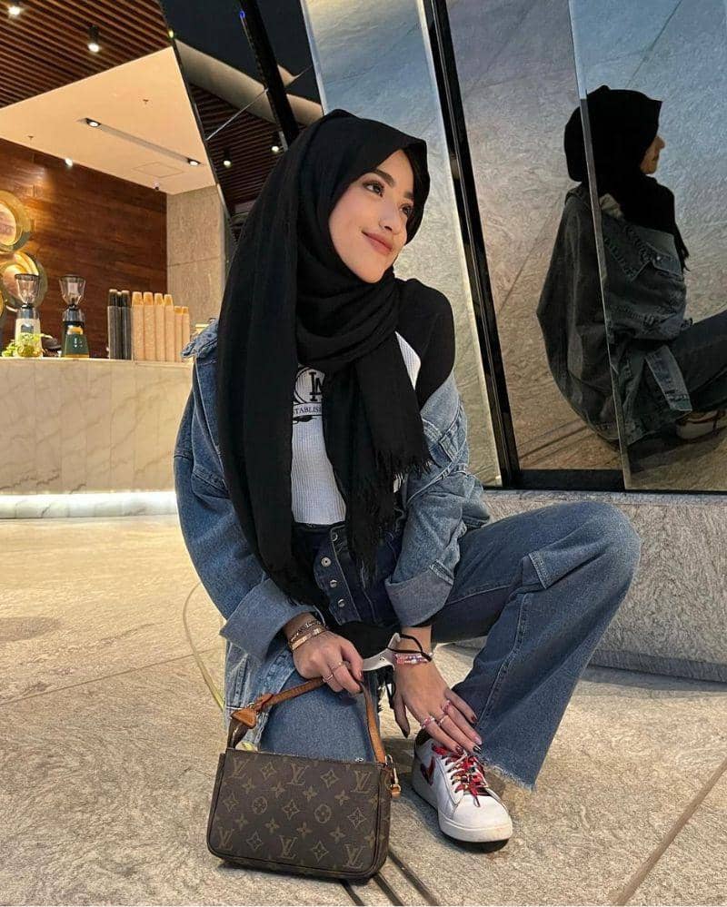 Instagram.com/shireeenz