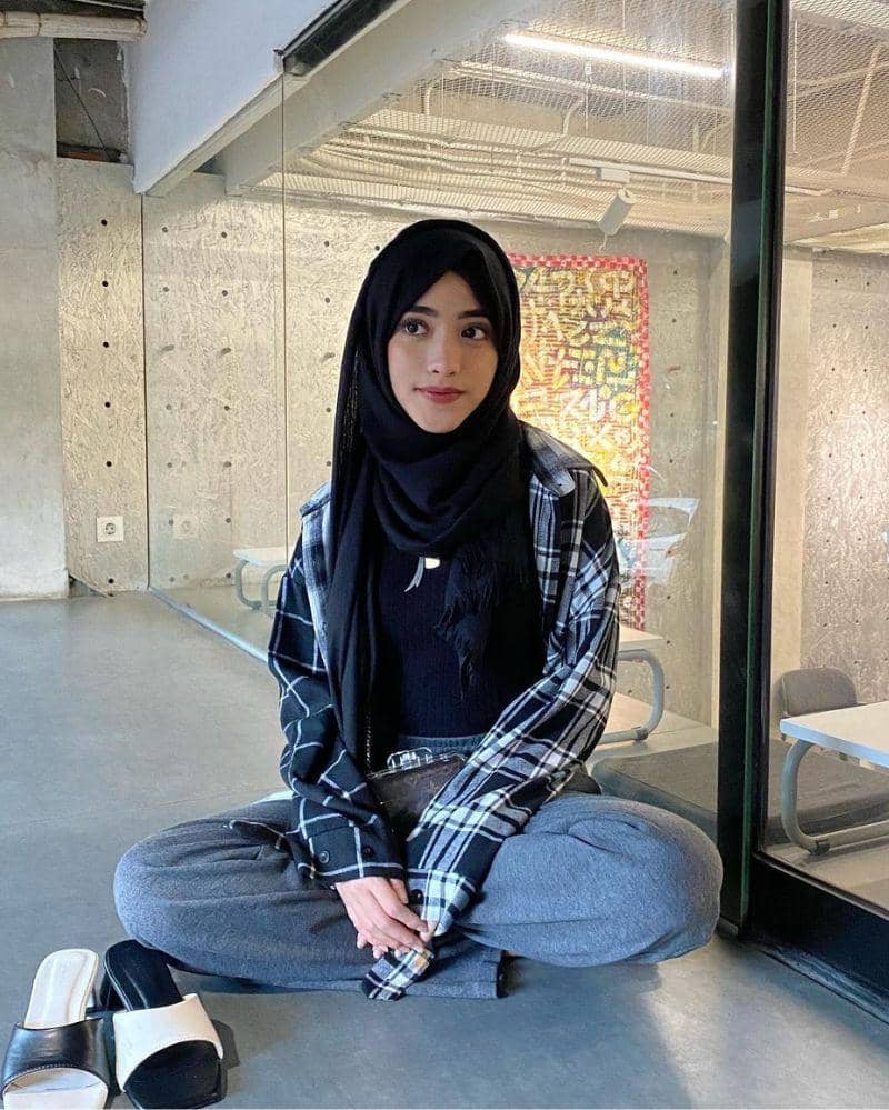 Instagram.com/shireeenz