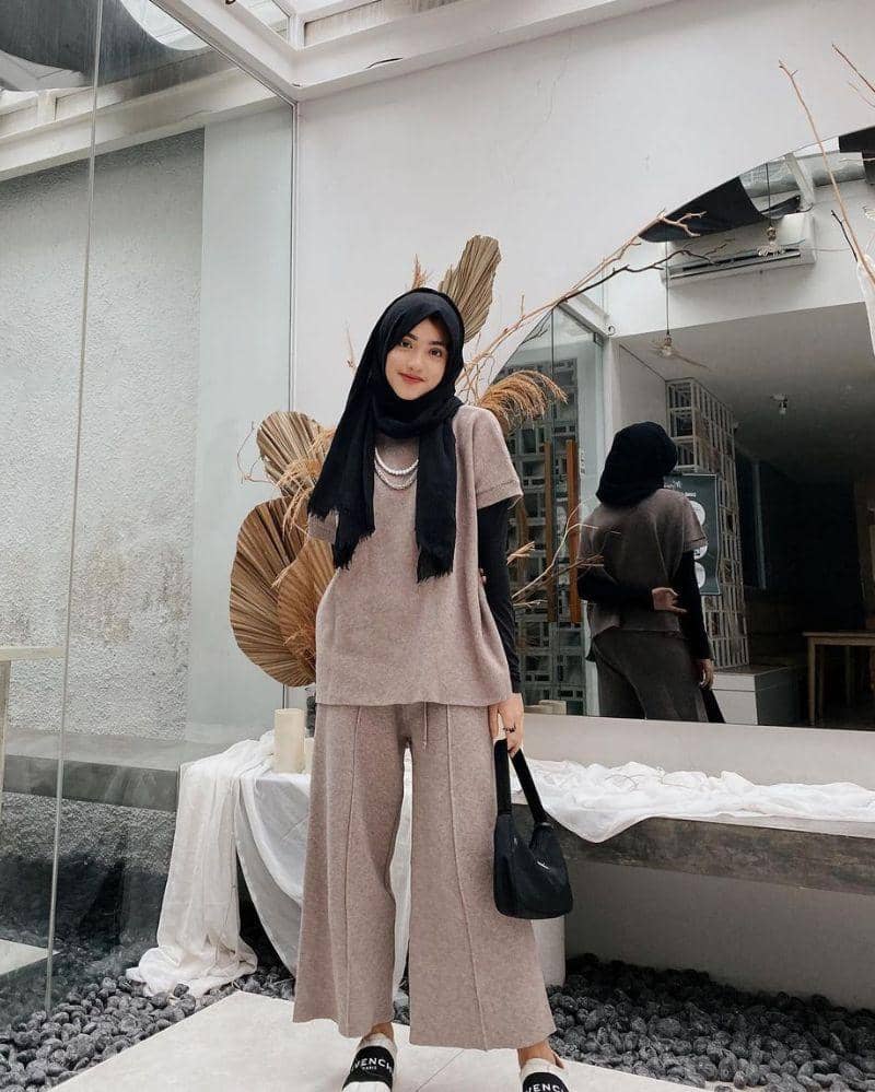 Instagram.com/shireeenz