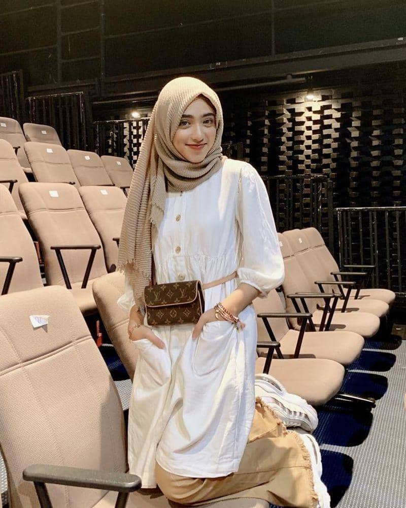 Instagram.com/shireeenz