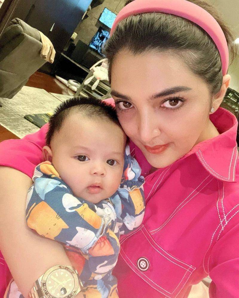 Instagram.com/ashanty_ash