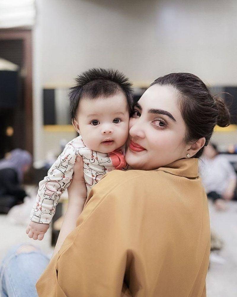 Instagram.com/ashanty_ash