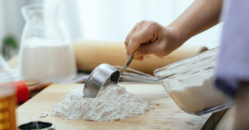 Pexels/Katerina Holmes