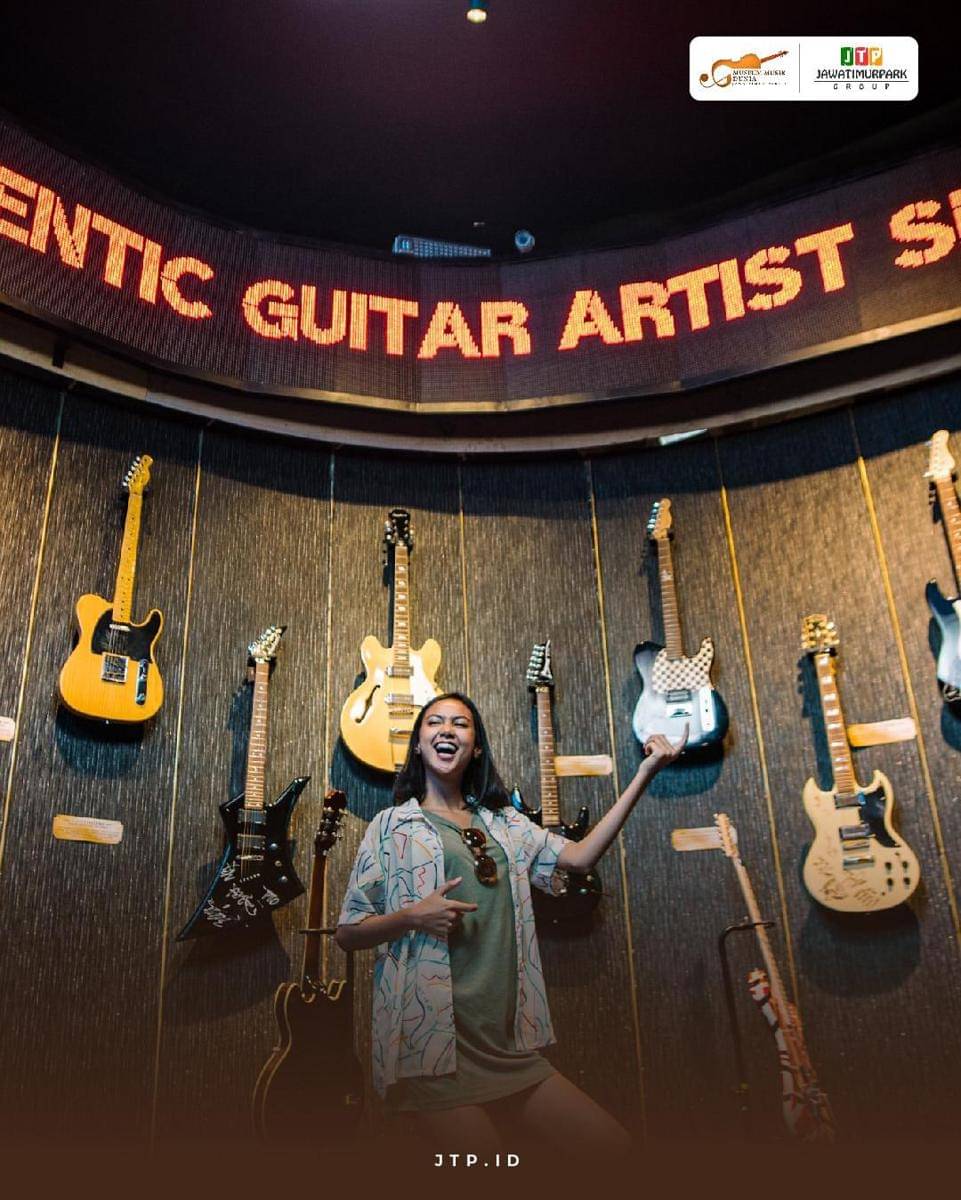 Instagram.com/jawatimurparktiga