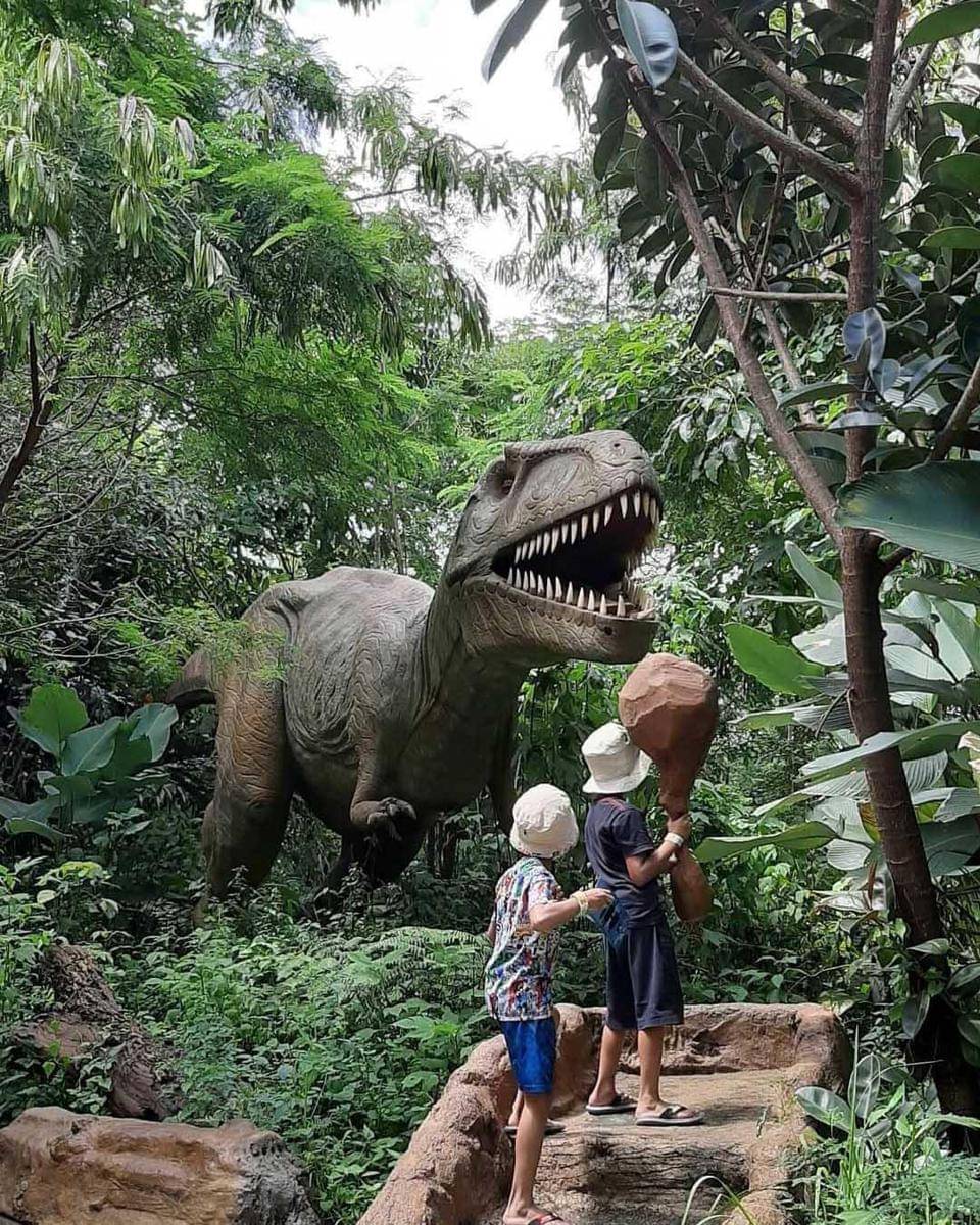 Instagram.com/jawatimurparktiga