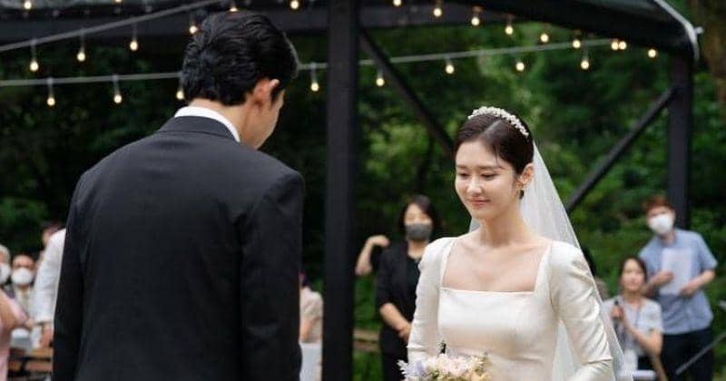 8 Fakta Pernikahan Jang Nara, Usianya Beda 6 Tahun