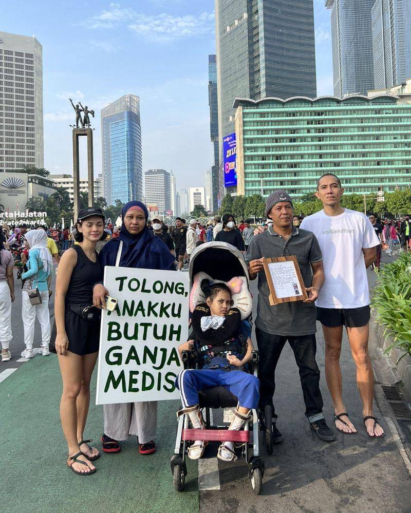 Twitter.com/andienaisyah